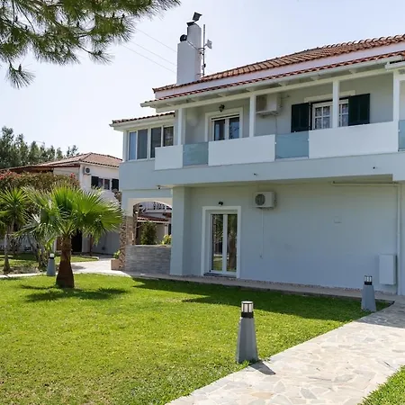 Superior Three Bedroom Zakintos