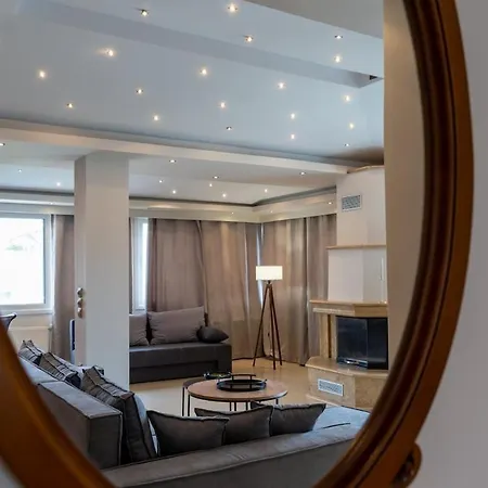 Superior Three Bedroom 公寓 扎金索斯镇
