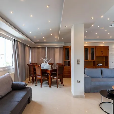 Apartamento Superior Three Bedroom *